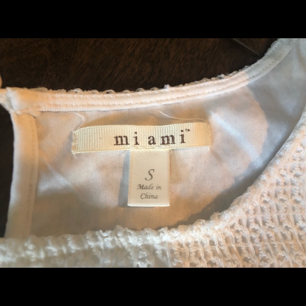 WHITE LACE TOP - Picture 3 of 7